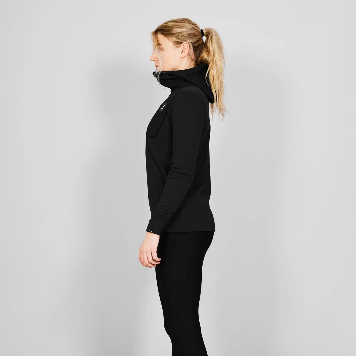 W COMBAT HALF ZIP FLEECE HOODIE | BLACK - Image 6