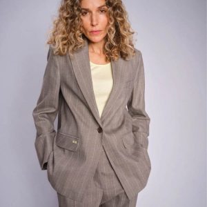 MMElly Elvie Blazer